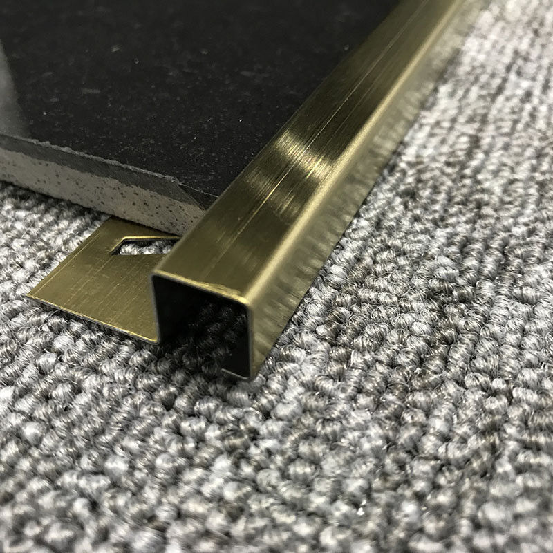 ミラーのSqstainlessの鋼鉄装飾的なストリップ2.0mmの正方形のタイルの端のトリム